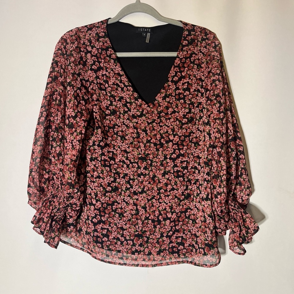 1. State Pink Floral V-Neck Blouse with Ruffled Sleeves